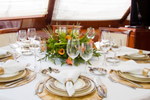 Cruise-Dining-1