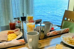 Cruise-Dining-4
